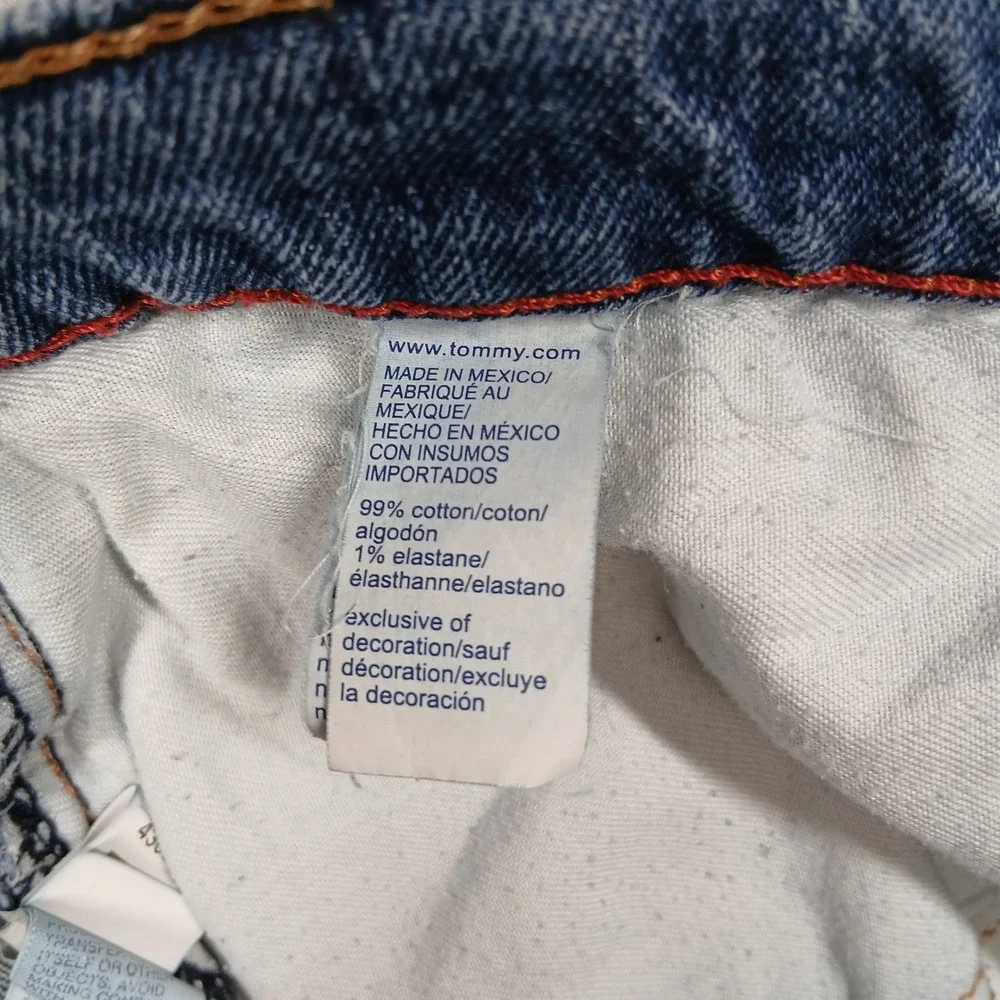 Tommy Jeans Men's 40x30 Light Wash Denim Jeans Classic Straight Fit Vintage Look